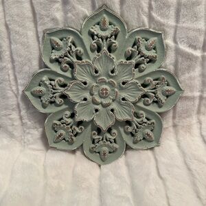 10 inch wooden floral design wall art